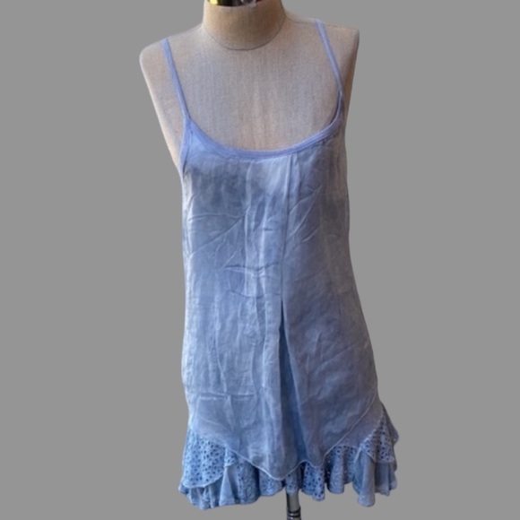 Made in Italy Dresses & Skirts - Made In Italy 100% silk stunning layered spaghetti strap mini dress